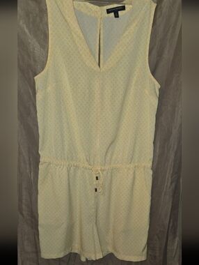 Used Banana Republic Yellow Sleeveless V-Neck Romper